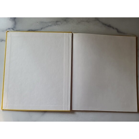 Baby Animals In Cities By Bobbie Kalman - Picture 2 of 10